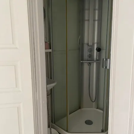 Small House By Archipelago Trail *