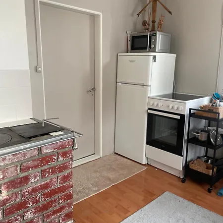 Small House By Archipelago Trail *