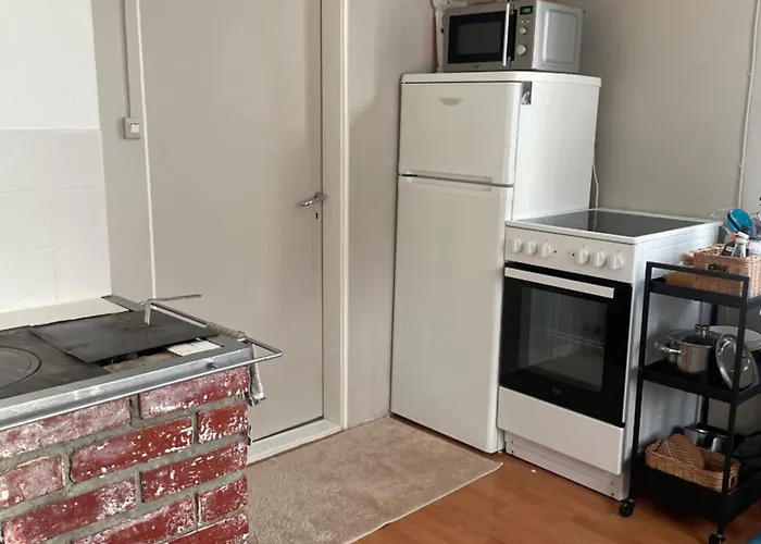 Small House By Archipelago Trail *